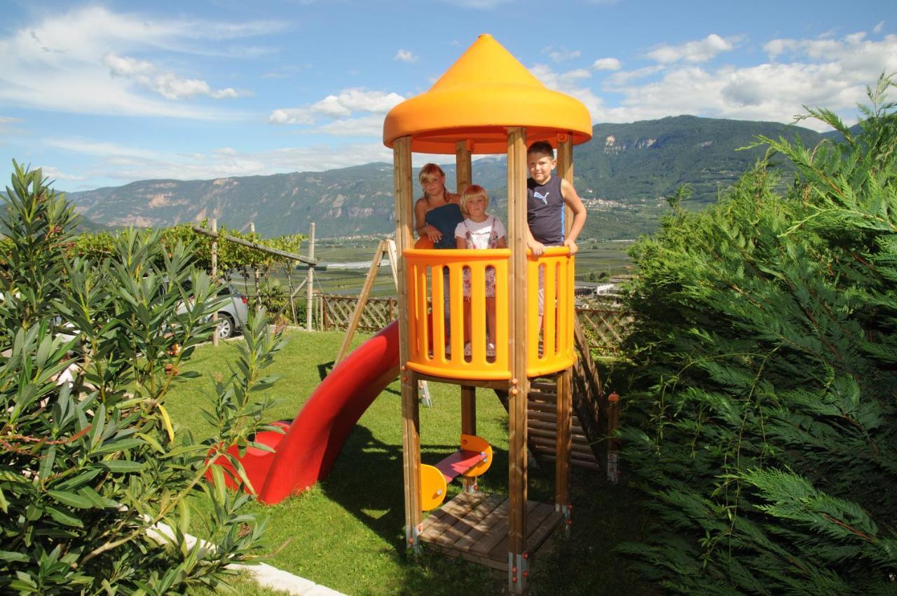 Garni Hotel Ritterhof Tramin an der Weinstraße Exteriör bild