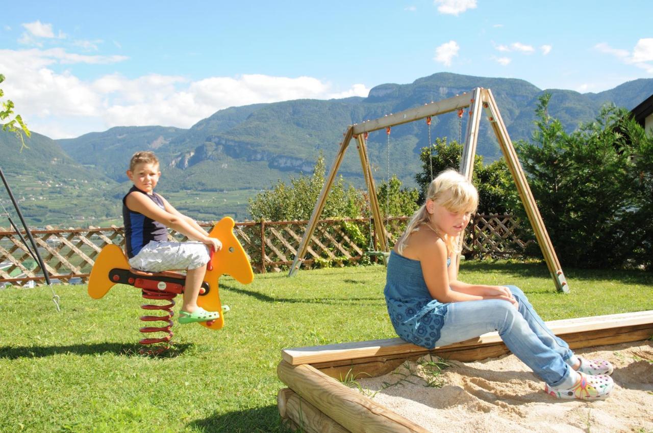 Garni Hotel Ritterhof Tramin an der Weinstraße Exteriör bild