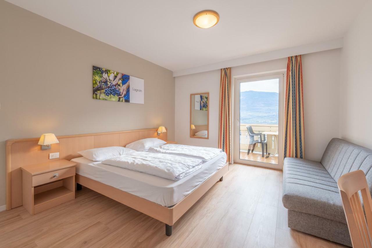Garni Hotel Ritterhof Tramin an der Weinstraße Exteriör bild