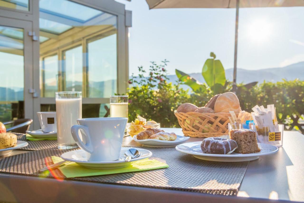Garni Hotel Ritterhof Tramin an der Weinstraße Exteriör bild