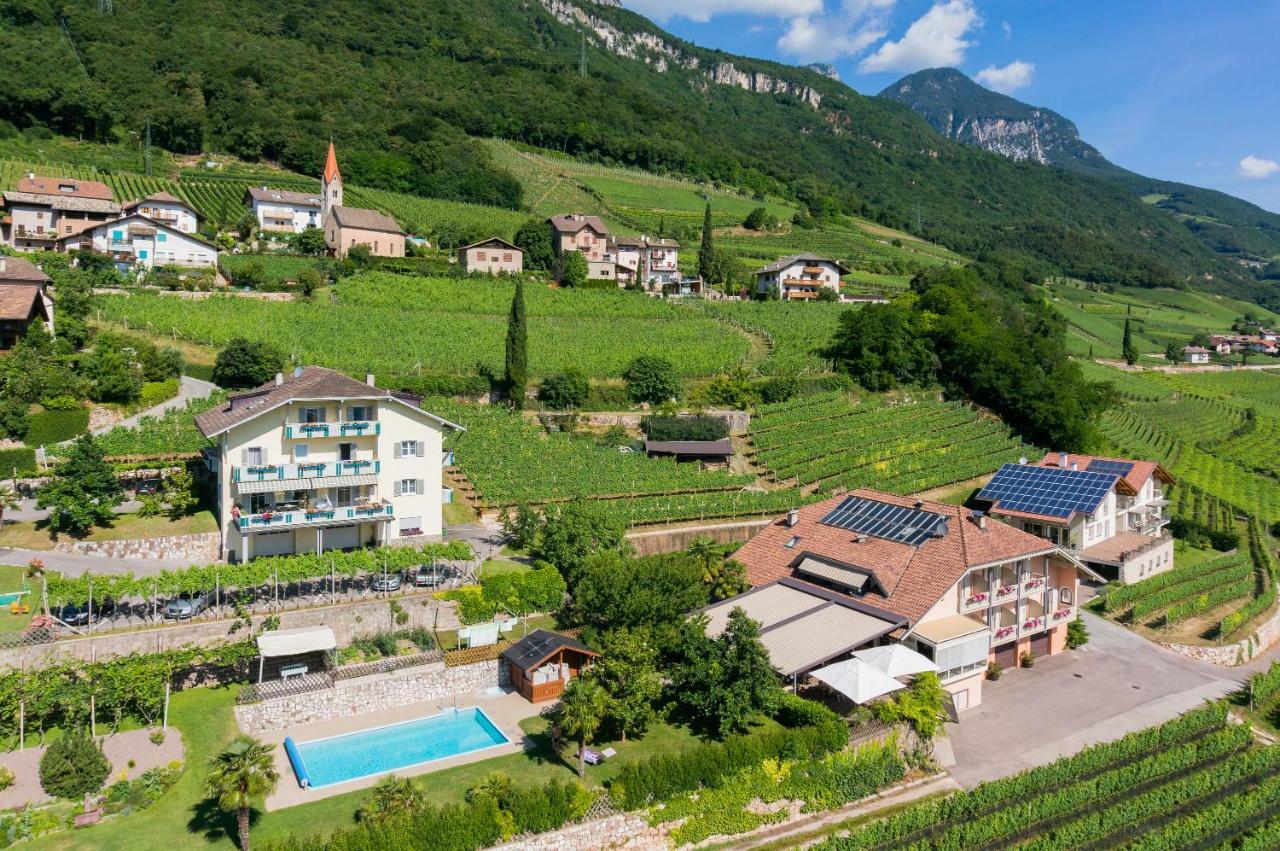 Garni Hotel Ritterhof Tramin an der Weinstraße Exteriör bild