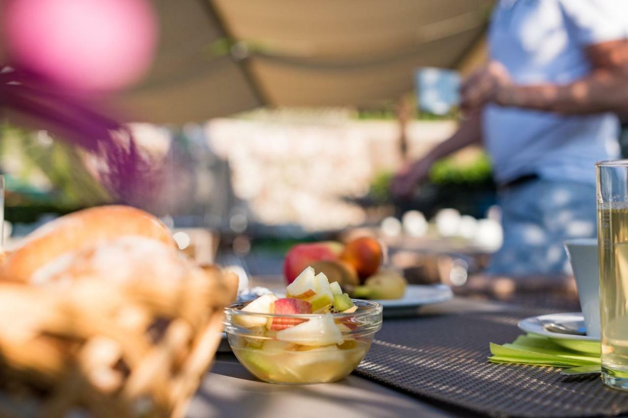 Garni Hotel Ritterhof Tramin an der Weinstraße Exteriör bild